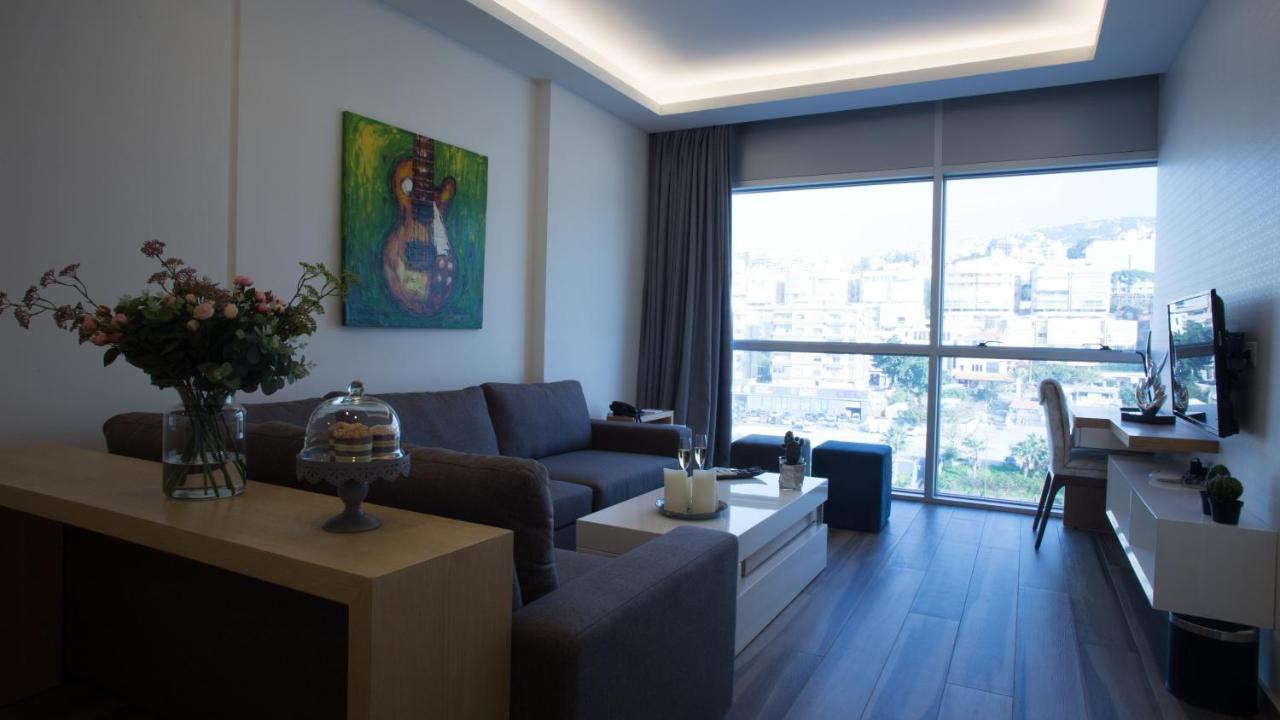 The Stay Furnished Apartments ดบาเยห์ ภายนอก รูปภาพ