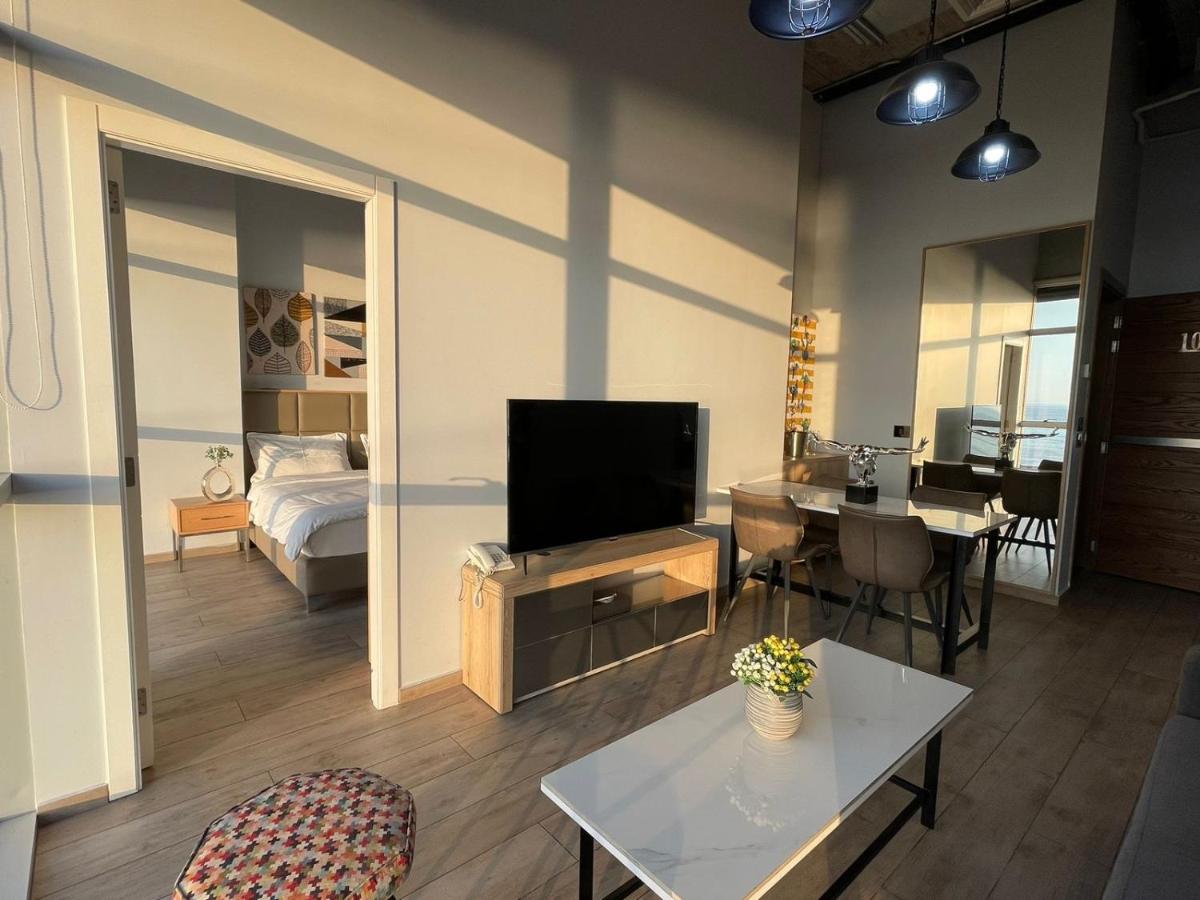 The Stay Furnished Apartments ดบาเยห์ ภายนอก รูปภาพ