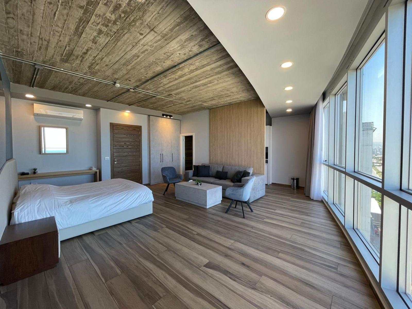 The Stay Furnished Apartments ดบาเยห์ ภายนอก รูปภาพ