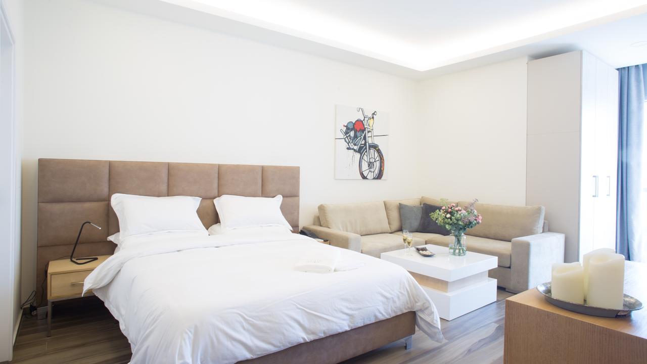 The Stay Furnished Apartments ดบาเยห์ ภายนอก รูปภาพ
