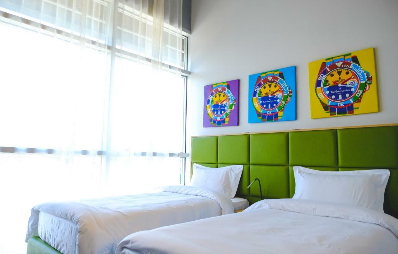The Stay Furnished Apartments ดบาเยห์ ภายนอก รูปภาพ